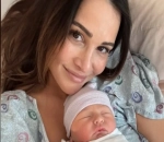 Andi Dorfman Opens Up About Formula Feeding Her Newborn Daughter