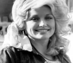 Lainey Wilson Shares Bond with Dolly Parton During Sydney Tour Stop