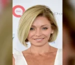 Kelly Ripa Trends Amid Talk Show Future Speculation