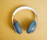Noise-Cancelling Headphones That Survive Real Travel