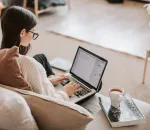How to Leave Your Job and Start Freelancing Without Going Broke