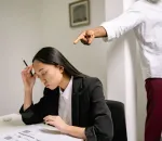 How to Survive a Toxic Boss Without Losing Yourself