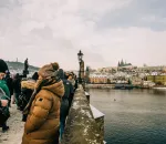 How to Spot Tourist Traps and Scams in Any Big City
