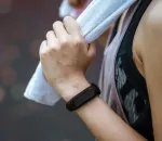 Smartwatch vs Fitness Tracker: Which One Should You Buy?