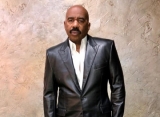 Steve Harvey Is Trending on Twitter Because of This and People Are Baffled