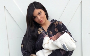 Kylie Jenner Posts First Selfies With Daughter Stormi - See the Adorable Pics!