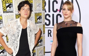 Riverdale Stars Cole Sprouse And Lili Reinhart Spotted Kissing In Paris Getaway