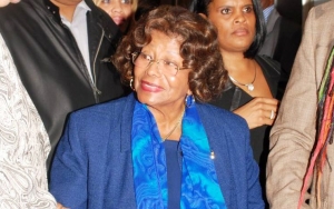 Report: MJ's Mom Katherine Jackson Fights for Her Life After Stroke