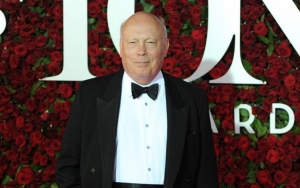 'Downton Abbey' Creator Works on New Period Drama 'Five Arrows'