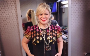 It's Confirmed! Kelly Clarkson Is Selected to Host the 2018 Billboard Music Awards