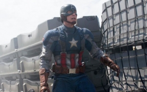 Chris Evans Shares Rare 'Captain America: The Winter Soldier' Training Clips