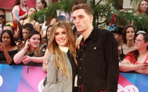 Shenae Grimes and Husband Expecting First Child
