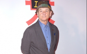 Bill Murray Helps a Couple Reveal Their Baby Gender at Golf Tournament