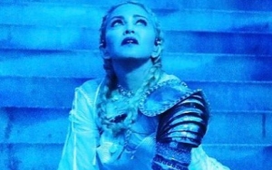 Video: Madonna Plays Surprise Performance at 2018 Met Gala