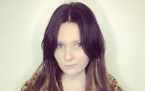 Abigail Breslin Thanks Her Mom For Helping Her Get Through Childhood Celebrity