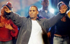 R. Kelly Keeps Concert Going On Despite Protest, Thanks Fans for Support