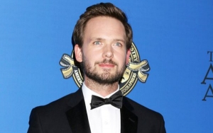 Patrick J. Adams Apologizes for Sharing Photo of Airport Bodyshamer