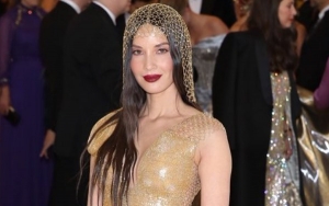 Olivia Munn Reveals the Ugly Side of Her Stunning Met Gala Look: A Rash