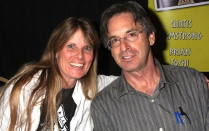 Robert Carradine and His Wife Finalize Divorce