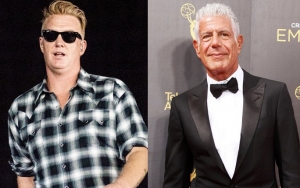 Queens of the Stone Age Honors Anthony Bourdain at Denmark Show