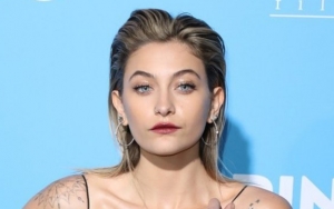 Paris Jackson Cleans Michael Jackson's Walk of Fame Star