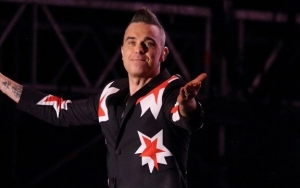 FOX Apologizes for Robbie Williams' Swearing Controversy at World Cup Ceremony