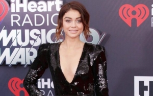 Sarah Hyland Shares Shocking Photo of Swollen Face After Hospitalization