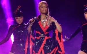 Nicki Minaj Suffered Embarassing Wardrobe Malfunction in Latex Dress at BET Awards