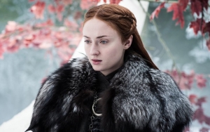 Sophie Turner Teases 'Unpredictable' Yet 'Satisfying' 'Game of Thrones' Ending
