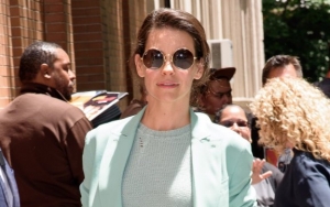 Evangeline Lilly Credits Social Media for Helping Her Accept Her 'Imperfections'