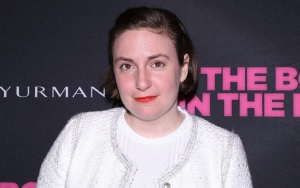 Lena Dunham Celebrates Hospital-Free Summer With Topless Picture