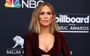 Jennifer Lopez Says Her Twins Are 'Really Close' to Alex Rodriguez's Daughters