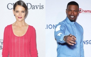 More Pictures of Katie Holmes and Jamie Foxx's PDA-Filled Beach Date Emerge