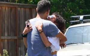 Pics: Sarah Hyland and Wells Adams Flaunt PDA as He Moves in to Her Home