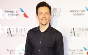 Jason Mraz and Virginia Students Join Forces for TV Performance