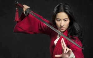 'Mulan' Director Shares First Set Photo of Live-Action Movie