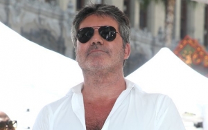 Pics: Kelly Clarkson, Louis Tomlinson and More Help Celebrate Simon Cowell's Walk of Fame Star