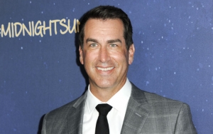 Rob Riggle Reveals 'Ski Master Academy' Was a Joke at First