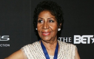 Aretha Franklin Has Outfit Change for Last Public Viewing