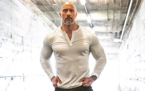 Dwayne Johnson Warns Fans About Fake Facebook Accounts