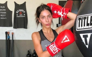 Video: Farrah Abraham Bounces Up and Down in Low-Cut Bikini 
