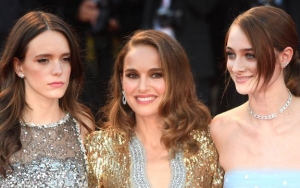 Photos: Natalie Portman Saves 'Vox Lux' Co-Star From Dress Mishap at Venice Film Festival
