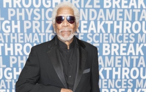 Morgan Freeman Makes an Emotional First Appearance Since Sexual Harassment Allegations 