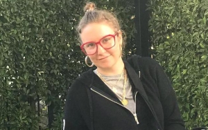'Disappointed' Lena Dunham Cuts Ties With Revolve Over Fat-Shaming Sweatshirt