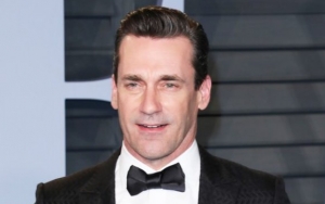 Jon Hamm Confident He Fits Batman Suit