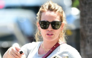 Hilary Duff Shames Down Paparazzo for 'Hunting' Pregnant Woman