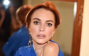 Lindsay Lohan Chastised by Fans for Attempt to â€˜Rescueâ€™ Homeless Family