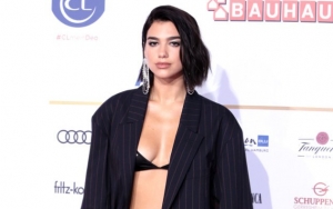 Dua Lipa Left Puzzled by Rumors of 'Bond 25' Soundtrack Recording 