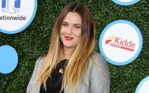 EgyptAir Takes Out Magazine With Bizarre Drew Barrymore Interview From Flights