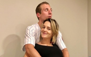 Jeremy Allen White Pictures, Latest News, Videos.